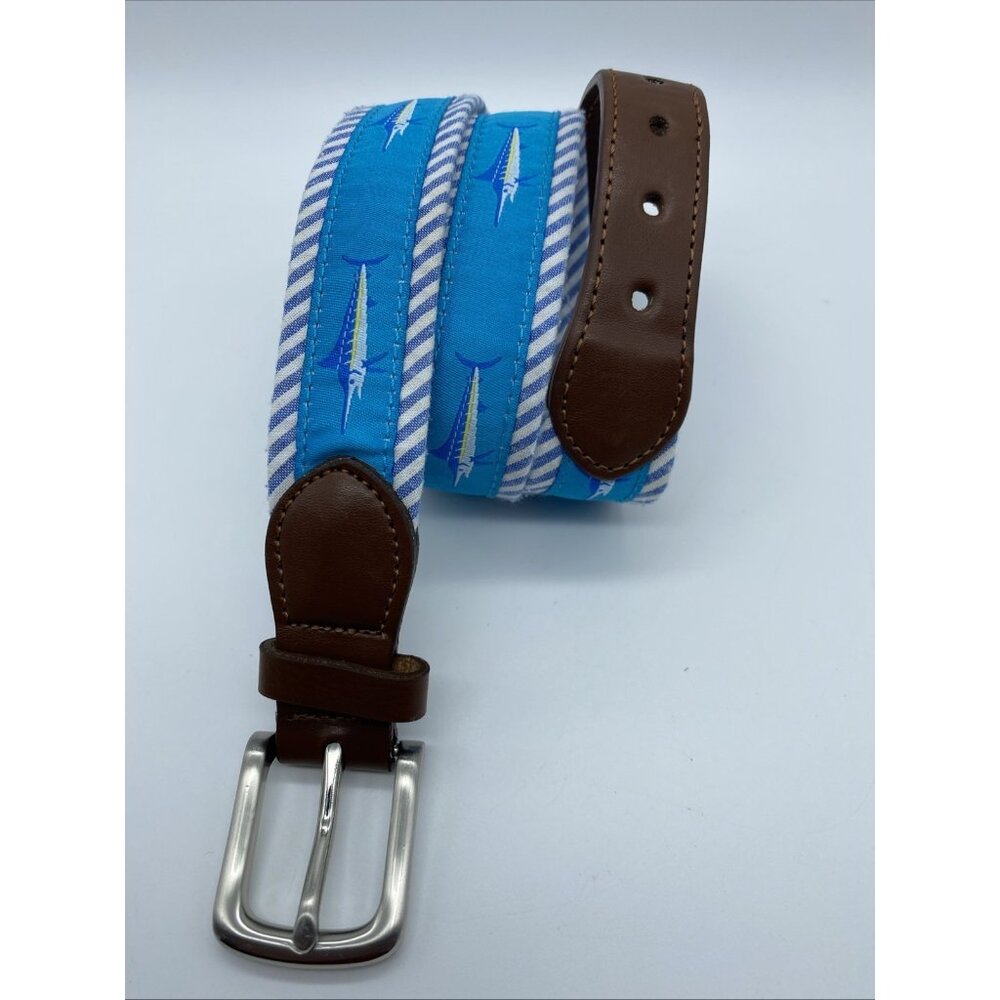 Crown & Ivy Shark Fish Leather Tab Belt Men's Size M 26-28 12IV030010